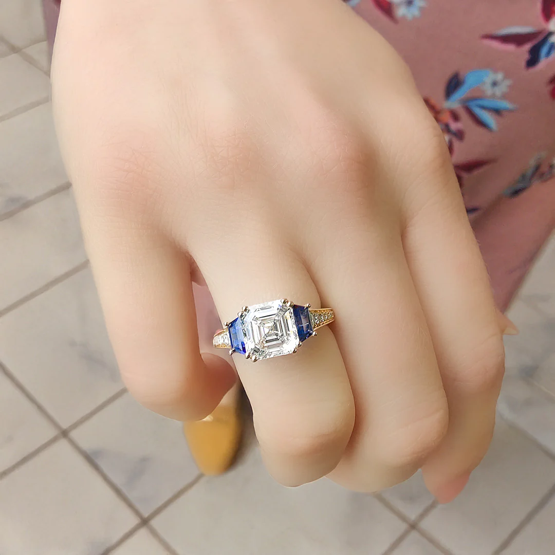 Diamond & Blue Sapphire Ring - Image 4