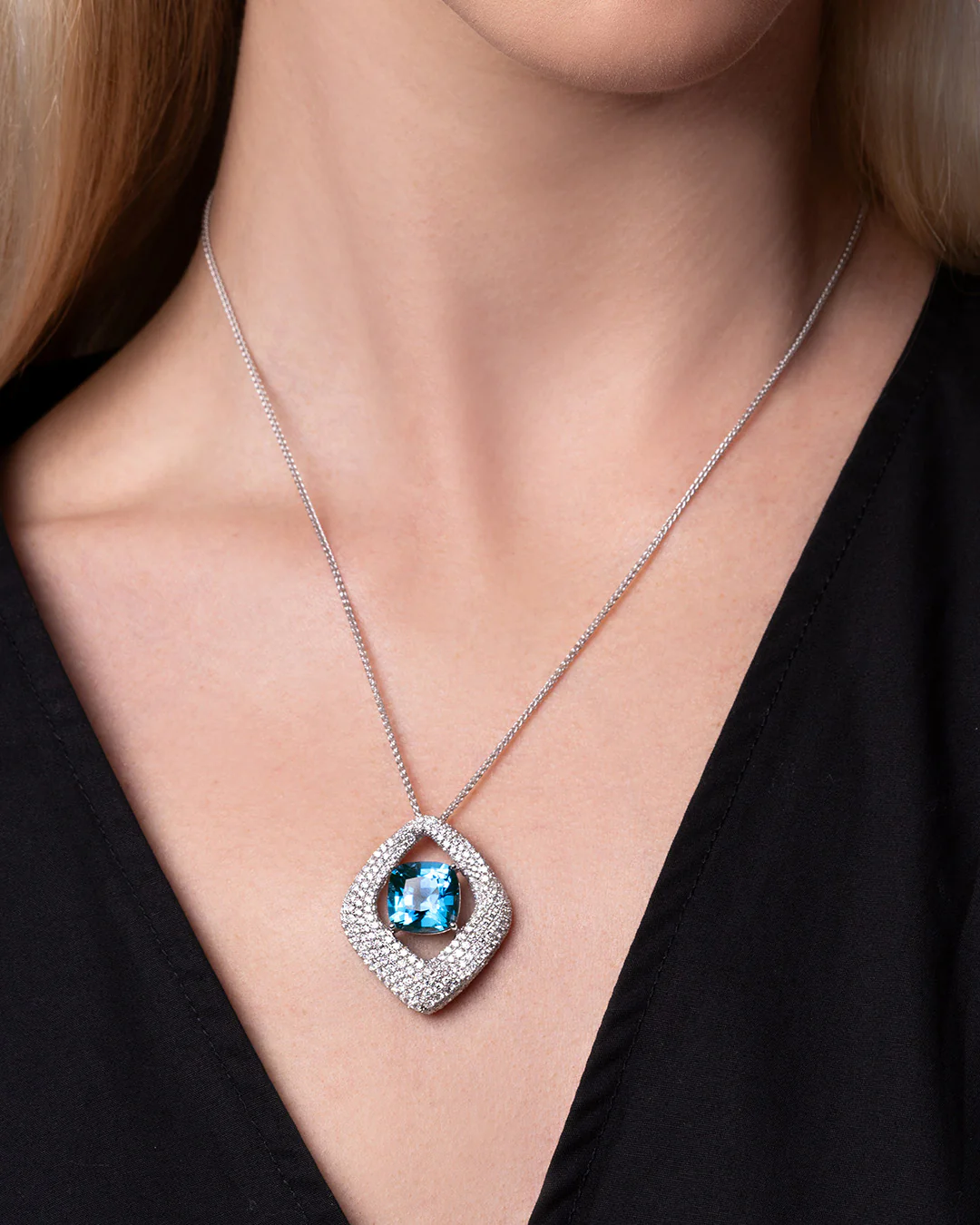 Paraiba Colored Spinel Pendant - Image 3