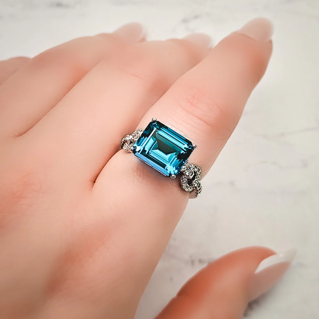 Paraiba Colored Spinel Ring - Image 3